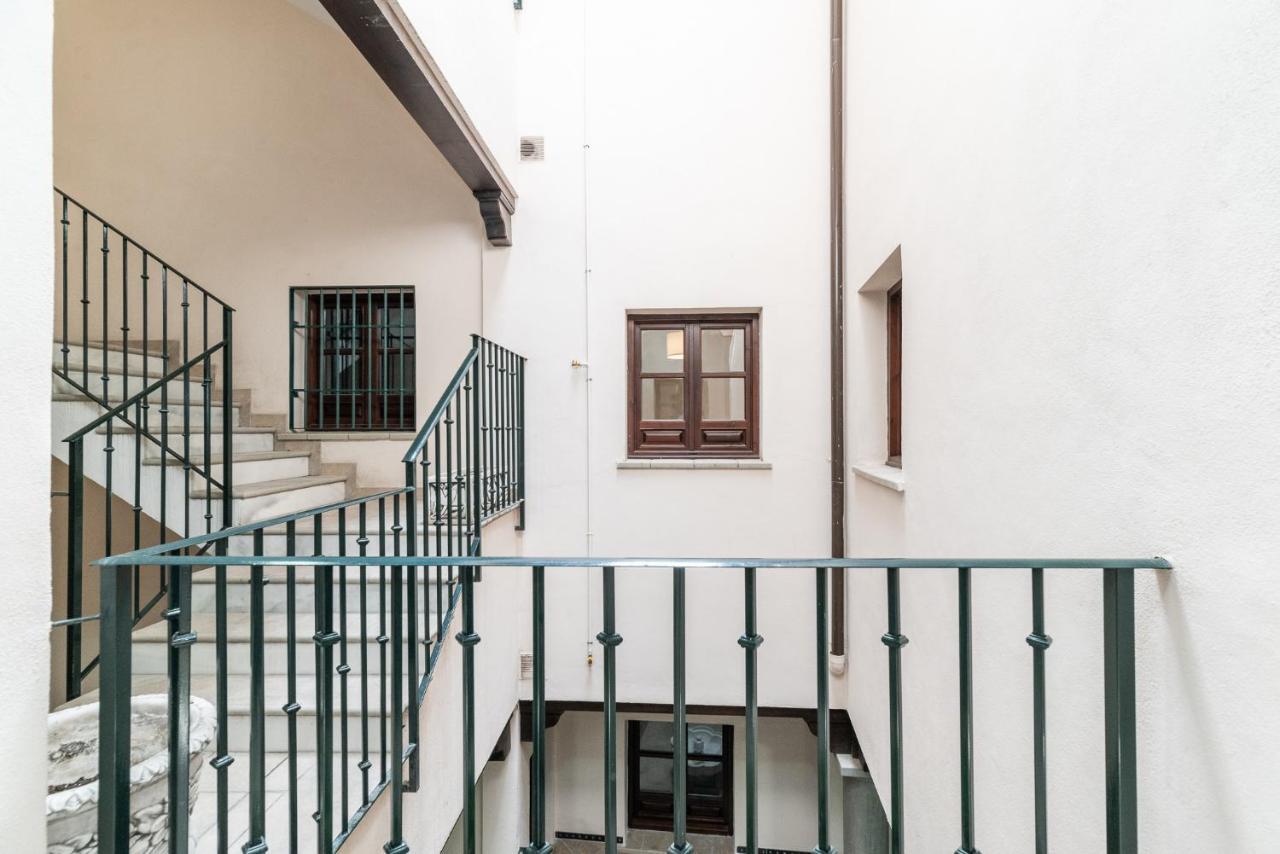 Moderno Apartamento Centro De Granada 2 Esterno foto